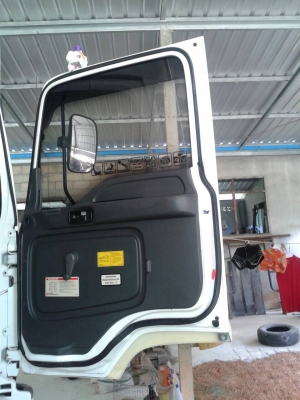 รถอีซูซุ 10 ล้อดั้ม FXZ 200 แรงม้า. ปี 50  ( รถวิ่ง 15x,xxx กม. )      สนใจติดต่อ   081 - 6079515