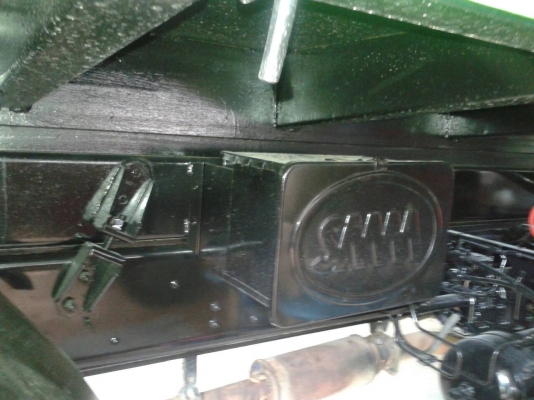 รถอีซูซุ 10 ล้อดั้ม FXZ 200 แรงม้า. ปี 50  ( รถวิ่ง 15x,xxx กม. )      สนใจติดต่อ   081 - 6079515