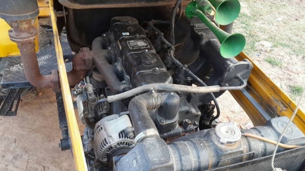 รถไถทะเลทองรุ่นTR55 ปี 2เพลา เครื่องดี ปั้มพ์ดี ใช้งานดี อุปกรณ์ ใบดัน ผานหลัง พร้อมทะเบียนเอกสารพร้อม 0857698049 0887115178 ID LINE ps5599