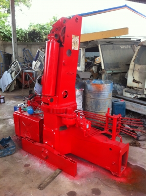 เทรน Tadano 4.5 ตัน 3 ชัก 4 ปลอก ก่อนยกลงเช็คสภาพโดยอู่เทรนที่ได้มาตรฐาน สภาพพร้อมใช้