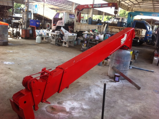 เทรน Tadano 4.5 ตัน 3 ชัก 4 ปลอก ก่อนยกลงเช็คสภาพโดยอู่เทรนที่ได้มาตรฐาน สภาพพร้อมใช้