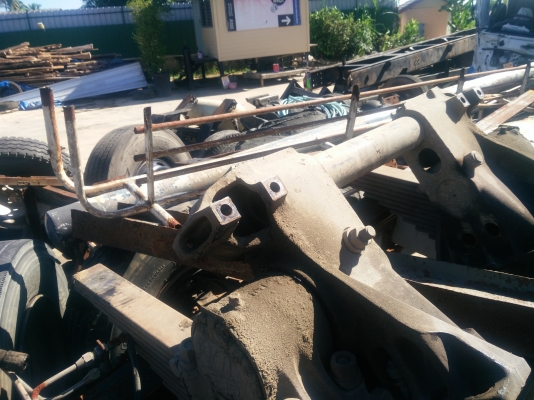 ขาย แท่น อีซู เสื้อเพลาลูกหน้า เพลากำลัง