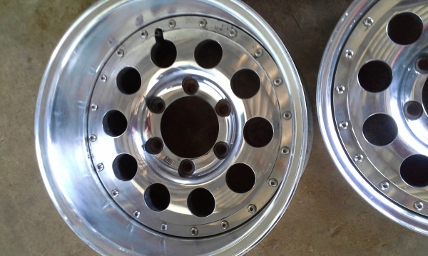 ล้อแท้ 15 แยกชิ้นใด้ 6รู