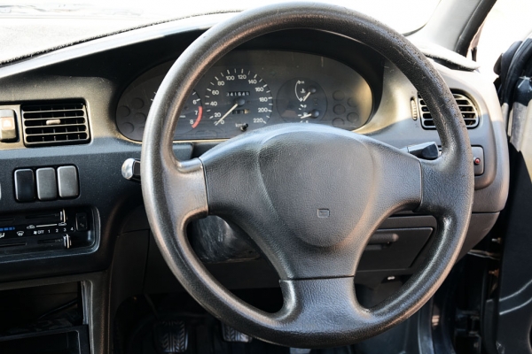 ขาย Mazda 323 1996 1.6L เกียร์ธรรมดา