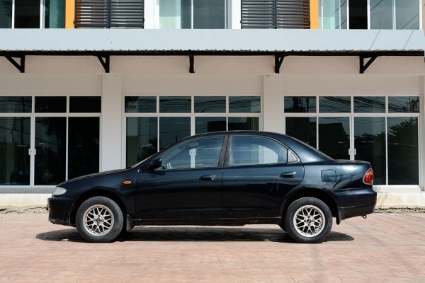 ขาย Mazda 323 1996 1.6L เกียร์ธรรมดา