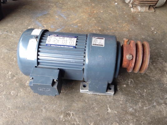 ขายมอเตอร์เกียร์ CPG 1HP. 380V made in Taiwan อัตราทด 1:10 สภาพสวยมาก วิ่งนิ่ม พร้อมใช้งาน