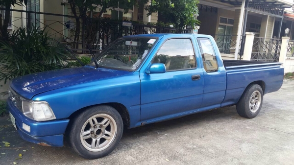 ขาย Toyota HILUX mighty-X ปี1993