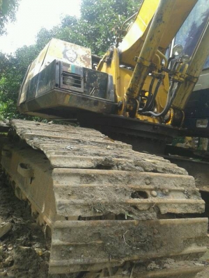 KOMATSU 200-5 รถพร้อมใช้ เครื่องดี ช่วงล่างดี แอร์เย็น รถใช้งานอยู่ โทร 0937282709 KOMATSU 200-5 รถพร้อมใช้ เครื่องดี ช่วงล่างดี แอร์เย็น รถใช้งานอยู่ โทร 0937282709