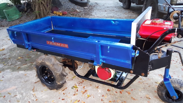 รถบรรทุกการเกษตรและก่อสร้างนั่งขับ รหัสสินค้า R - 13