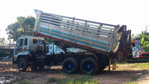 าย10ล้อ2เพลาดัมพ์ FXZ23กระบะมิเนียม240 ปี40 แชชซีสวย เกียร์ฟลูเลอร์อีตั้น เครื่องดี ช่วงล่างดี พ.เพาเวอร์ เบรคทิ๊ฟฟี่พร้อมลุยงาน 6SD1 าย10ล้อ2เพลาดัมพ์ FXZ23กระบะมิเนียม240 ปี40 แชชซีสวย เกียร์ฟลูเลอร์อีตั้น เครื่องดี ช่วงล่างดี พ.เพาเวอร์ เบรคทิ๊ฟฟี่พร้อมลุยงาน 6SD1