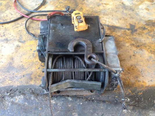 ขายวิ๊น24V มีสายรีโหมดเอาไปใส่6ล้อสไลด์สวยเลย พร้อมใช้งานครับ ขายถูก 25000 บาท