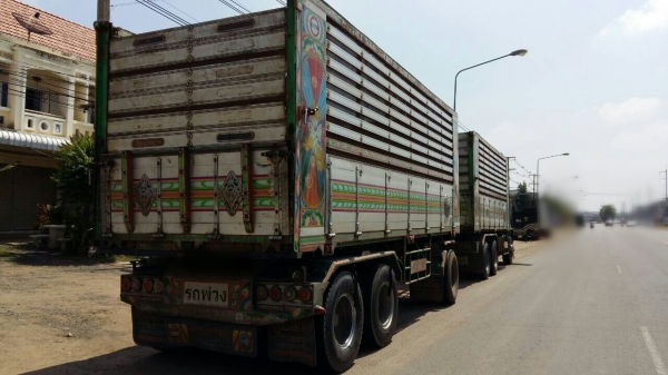 ขายดาวน์รถพ่วง 22 ล้อ แม่.ลูก กระบะเนียมคอกเกษตรดั้ม ISUZU 320 ปี.52 สภาพสวย ราคาย้อมๆ สนใจรีบจองด่วน