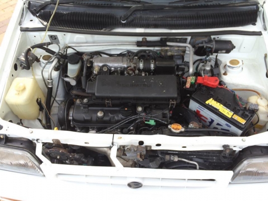 ขาย. Daihatsu mira mint ปี97 แท้เครื่องหัวฉีด660ccเกียร์ ธรรมดา สีขาวมุก ทำใหม่ นอก ใน สวยๆ ภายในหุ้มใหม่. ช่วงล่างทำมาใหม่. แบตใหม่ 7/9/58 ยางใหม่ ปี15ต้นปี. เพิ่งเปลียน รถสวย พร้อมใช้งาน. ประหยัดน้ำมัน. หาทีจอดรถง่าย. เบาะด้านหลังพับ เก็บของได้เยอะครับ.