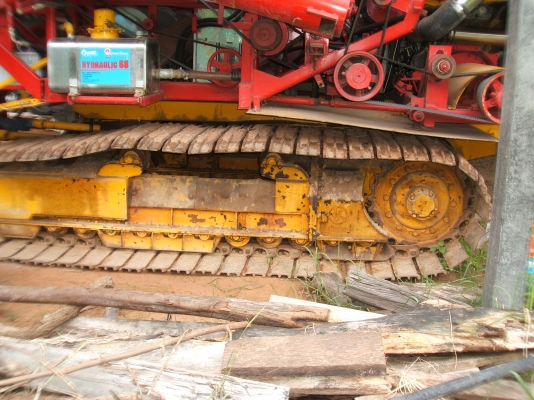 รับสมัครคนขับรถเกี่ยวข้าว ไอ้หนุ่มไวไฟ ปี 57 สภาพดี ต้องการคนขับไร่ละ 50 บาท และมีพิเศษต่างหากถ้าขยัน