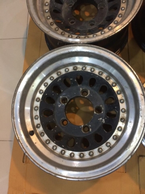 ล้อขอบ15x8 et1 5/139.7 4วง ราคา12000บาท ไฟสปอร์ตไลน์ 6"ของเก่าญี่ปุ่น1คู่ ราคา800บาท ดูของพระราม2 089 0211090 Champ_rama2 ล้อขอบ15x8 et1 5/139.7 4วง ราคา12000บาท ไฟสปอร์ตไลน์ 6"ของเก่าญี่ปุ่น1คู่ ราคา800บาท ดูของพระราม2 089 0211090 Champ_rama2
