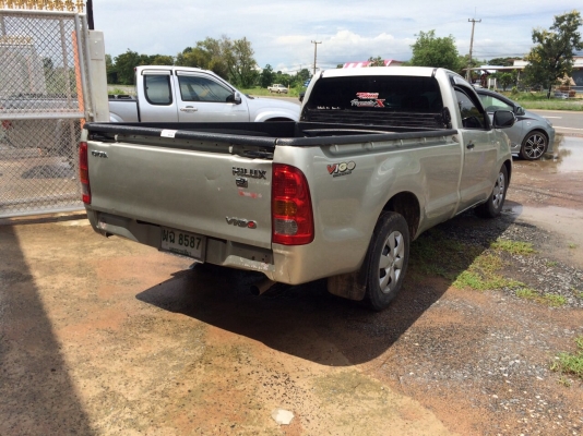 ขายย วีโก้ตอนเดียว ปี48 พร้อมลุยงานราคาเบาๆครับ