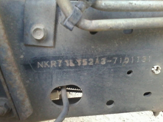 ขาย6ล้อNKR130โบปี47ไฟทับทิมกระบะยาว4.30เมตร รถห้างแท้