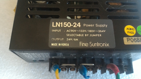 เพาเวอร์ซัพพลาย จ่ายไฟ 24 V. กระแสที่ 6 A. INPUT 90 - 264 V.