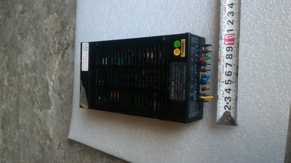 เพาเวอร์ซัพพลาย จ่ายไฟ 24 V. กระแสที่ 6 A. INPUT 90 - 264 V.