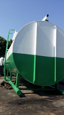 ถังน้ำมัน คุณภาพระดับพรีเมี่ยม ขนาด 5,000 ลิตร สีสวยแจ่มๆ ชอบรีบมาจัดไปเลยครับ