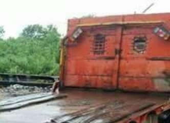 10ล้อเทนเลอร์ ISUZU-195 เพลาเดียวขนรถเกี่ยวข้าว **ขายรถเทนเลอร์ ISUZU TX-195 แรง 10ล้อ1เพลาท้ายลาด ขน-ย้ายรถเกี่ยวข้าว/แบคโฮ PC120 สภาพดี พร้อมใช้งาน ราคาเบาๆ ISUZU TX หัวยาว วางเครื่อง 6HE1-195HP ลงเล่ม เครื่องแห้ง แน่น แรงดีครับ เกียร์เด 10ล้อเทนเลอร์ ISUZU-195 เพลาเดียวขนรถเกี่ยวข้าว **ขายรถเทนเลอร์ ISUZU TX-195 แรง 10ล้อ1เพลาท้ายลาด ขน-ย้ายรถเกี่ยวข้าว/แบคโฮ PC120 สภาพดี พร้อมใช้งาน ราคาเบาๆ ISUZU TX หัวยาว วางเครื่อง 6HE1-195HP ลงเล่ม เครื่องแห้ง แน่น แรงดีครับ เกียร์เด