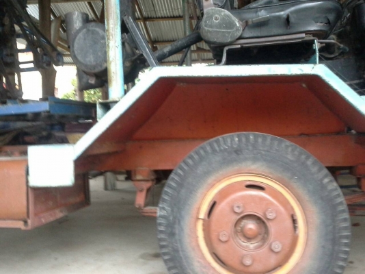 หกล้อ ช่วงล่างเครือง อีซูซุ145แรง ตู้นวดข้าวเกษตรพัฒนา5ฟุต ช่วงล่างคาน หน้า-หลัง อีซูซุ  ราคา 115,000บ ต่อรองได้