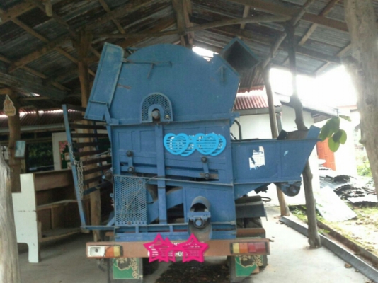 หกล้อ ช่วงล่างเครือง อีซูซุ145แรง ตู้นวดข้าวเกษตรพัฒนา5ฟุต ช่วงล่างคาน หน้า-หลัง อีซูซุ  ราคา 115,000บ ต่อรองได้