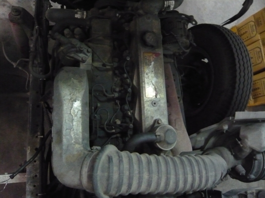 HINO รถ 6 ล้อ ตู้แห้ง 094 -1966500 เจ้าของรถครับ HINO รถ 6 ล้อ ตู้แห้ง 094 -1966500 เจ้าของรถครับ