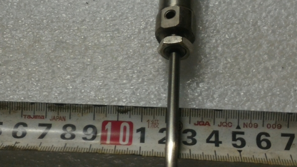 กระบอกสูบนิวเมติก ยี่ห้อ KOGANEI  ขนาดกระบอกโต 16 มม. มีระยะชัก 200 มม.