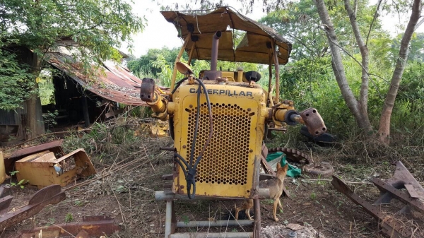 ขายตามสภาพแทรคเตอร์ CAT D4E ช่างถอดอะไหล่ว่าจะซ่อมแต่ทำไม่เสร็จ อะไหล่และอุปกรณ์มีครบ ขายตามสภาพแทรคเตอร์ CAT D4E ช่างถอดอะไหล่ว่าจะซ่อมแต่ทำไม่เสร็จ อะไหล่และอุปกรณ์มีครบ