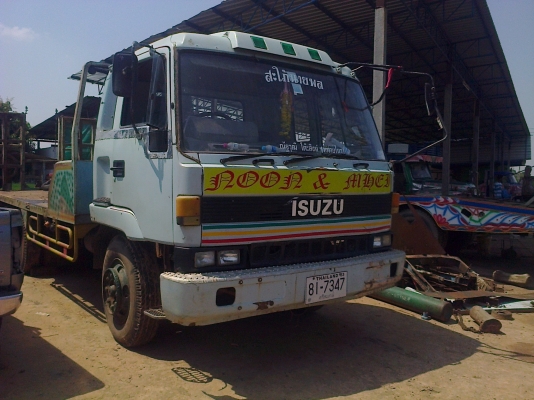 ขาย10ล้อ175อิซซิเทนเลอร์สภาพดีพร้อมใช้งายมากๆเลย ขาย10ล้อ175อิซซิเทนเลอร์สภาพดีพร้อมใช้งายมากๆเลย