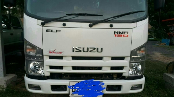 หกล้อ อีซูซุ NMR130ปี54ยาว4.30ม สภาพนางฟ้าสวยบางเดิมทั้งคนไม่มีตำนิ ทะเบียนพร้อมโอน ราคา 745,000บ ต่อรองได้
