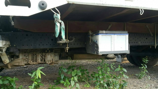 หกล้อ อีซูซุ NMR130ปี54ยาว4.30ม สภาพนางฟ้าสวยบางเดิมทั้งคนไม่มีตำนิ ทะเบียนพร้อมโอน ราคา 745,000บ ต่อรองได้