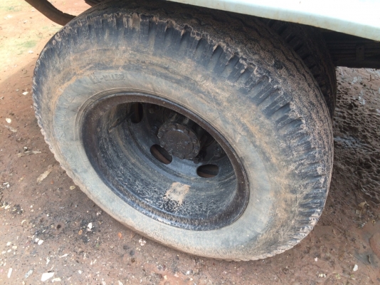 หกล้อ อีซูชุ NKR120ปี40 ช่วงยาว 4.30ม สภาพดีสวยบางเดิมพร้อมใช้งาน ทะเบียนพร้อมโอน ราคา 335,000บ