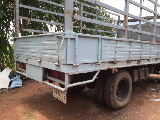 หกล้อ อีซูชุ NKR120ปี40 ช่วงยาว 4.30ม สภาพดีสวยบางเดิมพร้อมใช้งาน ทะเบียนพร้อมโอน ราคา 335,000บ