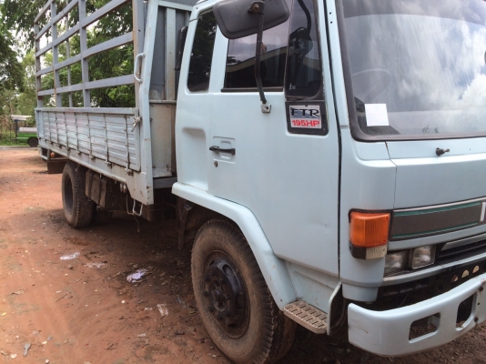 หกล้อ อีซูชุ NKR120ปี40 ช่วงยาว 4.30ม สภาพดีสวยบางเดิมพร้อมใช้งาน ทะเบียนพร้อมโอน ราคา 335,000บ