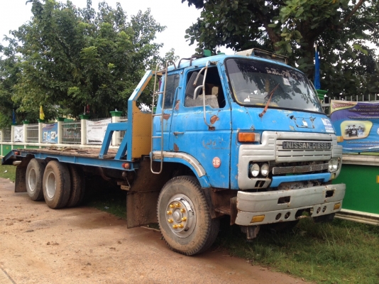 NISAN  CW30 เทนเลอร์เพลาเดียว