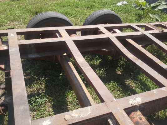 ขายเทเลอร์บรรทุก 4 ล้อ มีแหนบซับทั้ง 4 ล้อ ถูกๆ บรรทุกแบ็คโฮเล็กและรถเกี่ยวข้าวได้ ขายเทเลอร์บรรทุก 4 ล้อ มีแหนบซับทั้ง 4 ล้อ ถูกๆ บรรทุกแบ็คโฮเล็กและรถเกี่ยวข้าวได้