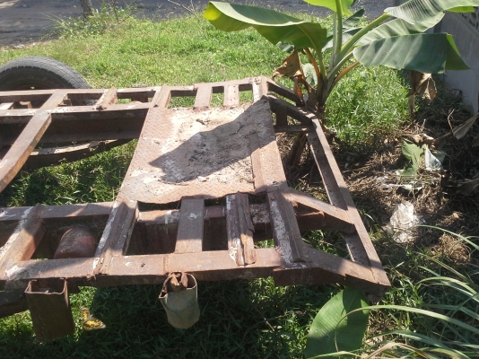 ขายเทเลอร์บรรทุก 4 ล้อ มีแหนบซับทั้ง 4 ล้อ ถูกๆ บรรทุกแบ็คโฮเล็กและรถเกี่ยวข้าวได้ ขายเทเลอร์บรรทุก 4 ล้อ มีแหนบซับทั้ง 4 ล้อ ถูกๆ บรรทุกแบ็คโฮเล็กและรถเกี่ยวข้าวได้