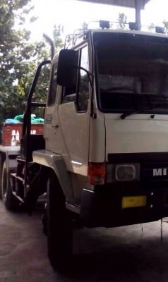 หัวลาก มิตรซู FUSO ปี47 FN527 TG 220โบว์ หัวพร้อมหาง 2เพา พื้นเรียบ12ม สภาพดีสวยบางเดิมทั้งคัน ทะเบียนพร้อมโอน