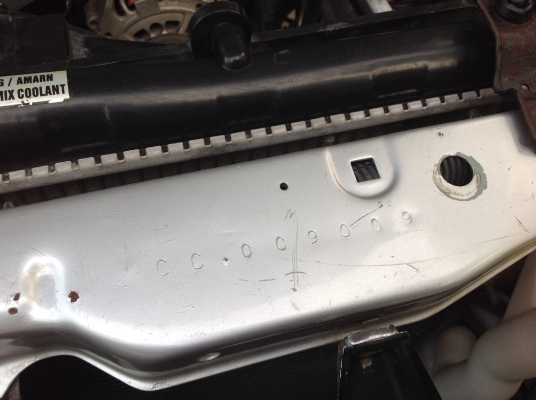 นิสสัน ฟรอนเทีย สี่ประตู เครื่อง 3000 ZDII