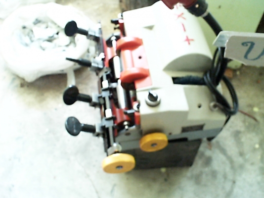 ขายเครื่องกอปปี้ลูกกุญแจ