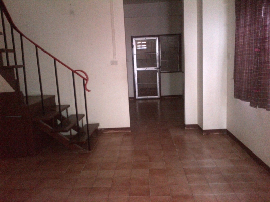 ขายบ้านทาวน์เฮาส์ 28 ตรว โทร 0906208746