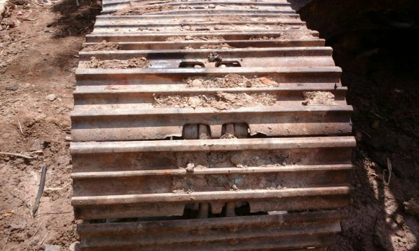 ขาย KOMATSU PC120-5 เก่าใน สภาพพร้อมใช้ มีใบอินวอย สนใจโทร 089-3818694 ดวงนภา ขาย KOMATSU PC120-5 เก่าใน สภาพพร้อมใช้ มีใบอินวอย สนใจโทร 089-3818694 ดวงนภา