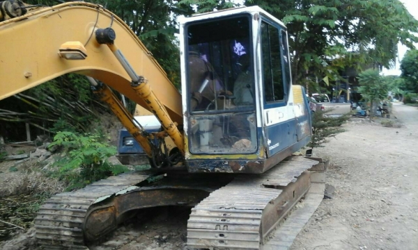 ขาย KOMATSU PC120-5 เก่าใน สภาพพร้อมใช้ มีใบอินวอย สนใจโทร 089-3818694 ดวงนภา ขาย KOMATSU PC120-5 เก่าใน สภาพพร้อมใช้ มีใบอินวอย สนใจโทร 089-3818694 ดวงนภา