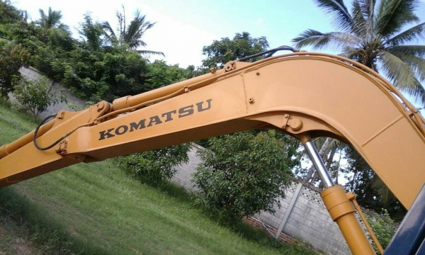 ขาย KOMATSU PC60-5 เก่าใน สภาพพร้อมใช้ สนใจโทร 089-3818694 ดวงนภา ขาย KOMATSU PC60-5 เก่าใน สภาพพร้อมใช้ สนใจโทร 089-3818694 ดวงนภา