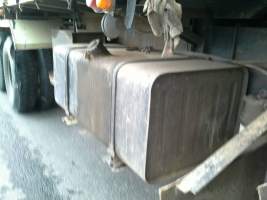 ขายรถบรรทุก 18 ล้อดัมพ์ ISUZU DECA 270 แรงม้าปี 2550 ลูกพ่วงสามมิตร 2 เพลาปี 2555 ราคา 2000000