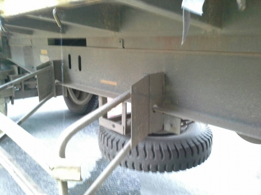 ขายรถบรรทุก 18 ล้อดัมพ์ ISUZU DECA 270 แรงม้าปี 2550 ลูกพ่วงสามมิตร 2 เพลาปี 2555 ราคา 2000000