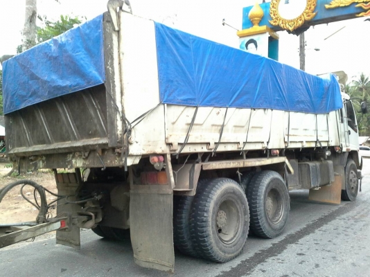 ขายรถบรรทุก 18 ล้อดัมพ์ ISUZU DECA 270 แรงม้าปี 2550 ลูกพ่วงสามมิตร 2 เพลาปี 2555 ราคา 2000000