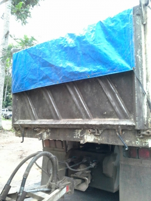 ขายรถบรรทุก 18 ล้อดัมพ์ ISUZU DECA 270 แรงม้าปี 2550 ลูกพ่วงสามมิตร 2 เพลาปี 2555 ราคา 2000000